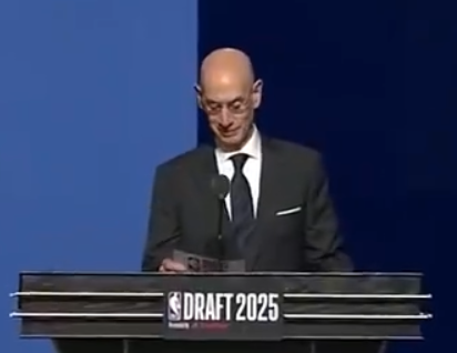 NBA选秀大会首轮选秀集锦：杨瀚森被选中！