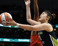 飞翼主场负狂热 李月汝首发贡献7+3