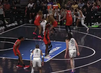 【WNBA】约内斯库vs梦想 14+4+3超远三分神准