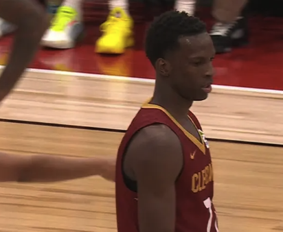 尼昂11日vs印第安纳步行者 10 分个人集锦