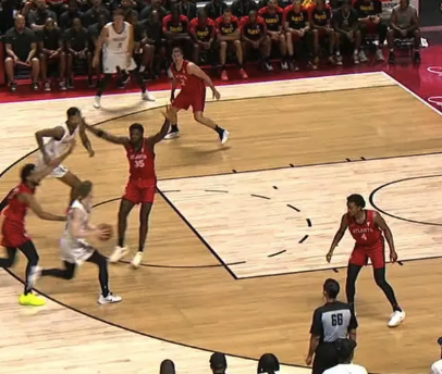 抢断盛宴！老鹰vs热火全场9记抢断集锦