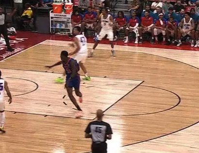 活塞vs尼克斯第一节比赛集锦