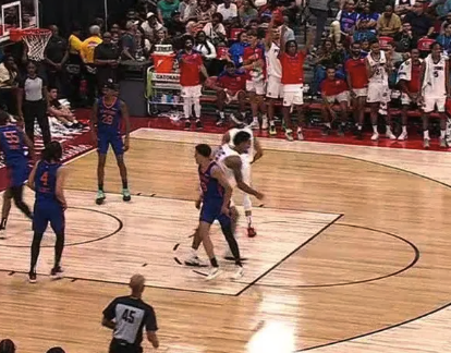 三分如雨！活塞vs尼克斯全场15三分集锦