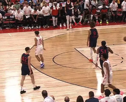 火箭vs快船第三节比赛集锦