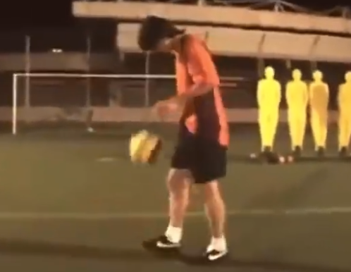 天才雏形！少年梅西训练高光：这球感让教练当场惊掉下巴