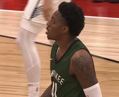马尔科维奇14日vs洛杉矶快船 14 分个人集锦